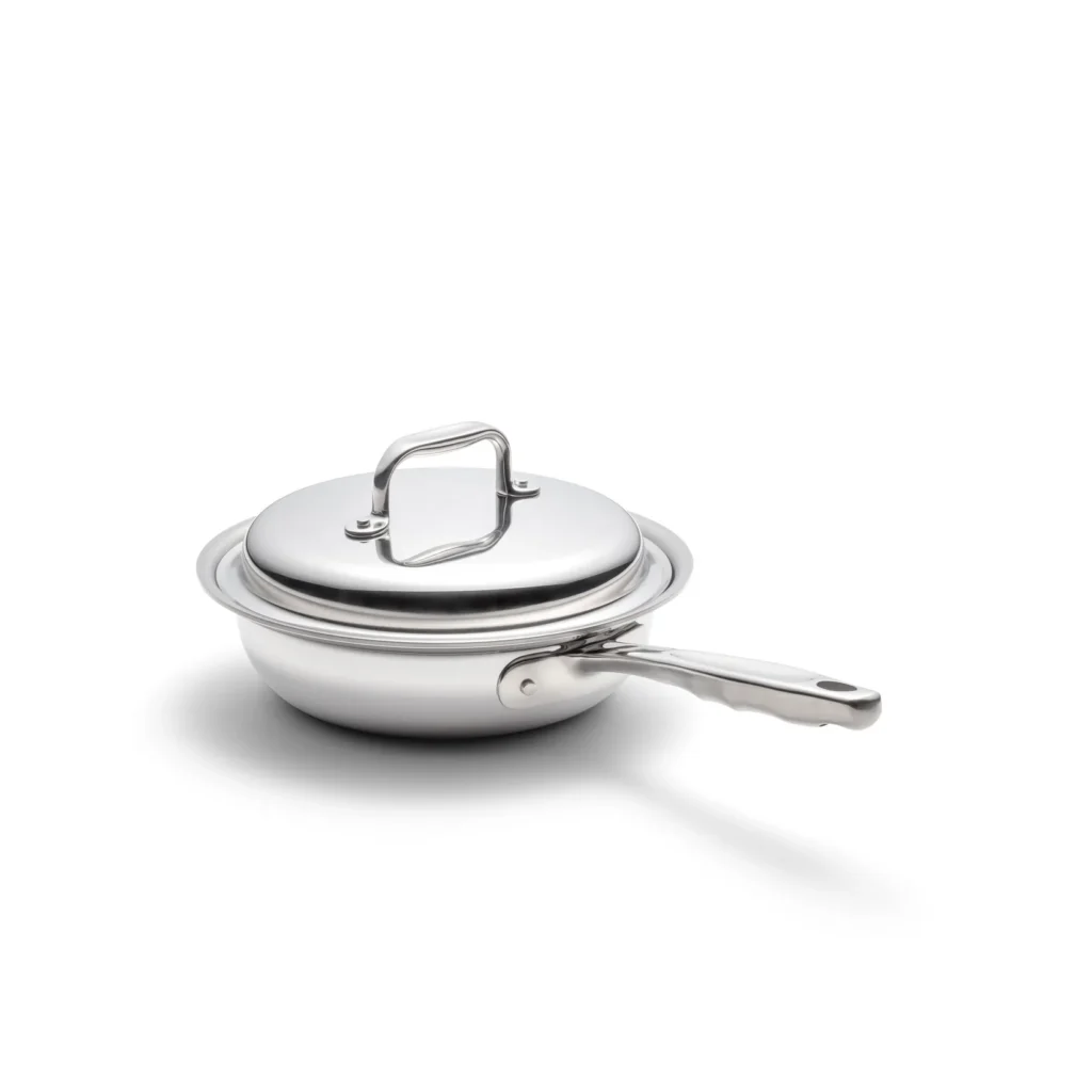 8-5-covered-saute-pan-2